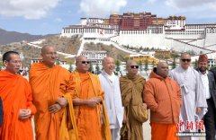 多国宗教界人士走进西藏